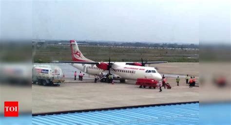 Alliance Air 9I832 (LLR832) from Chandigarh to Delhi .